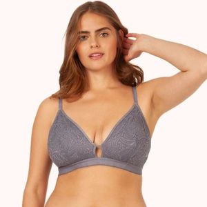 Lively Palm Lace Busty Bralette